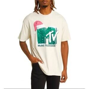 MTV Christmas Hat Oversized Tee Short Sleeve Crew Neck Cream